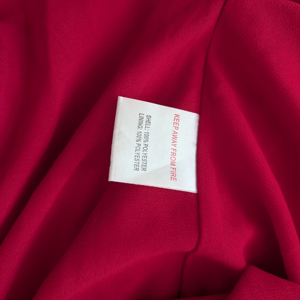 Elegant Red Maxi Skirt with Black Waistband - Picture 3 of 8